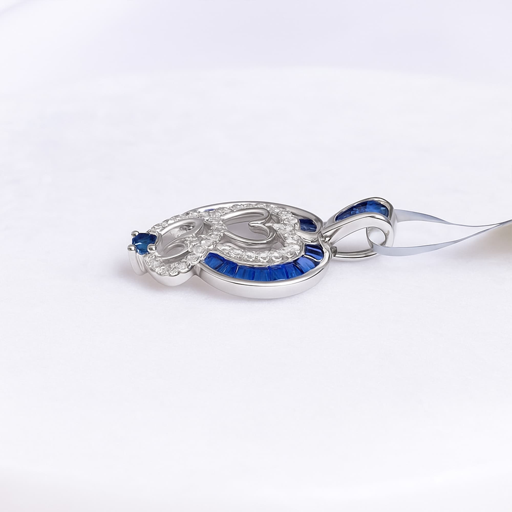 Blue Sapphire Diamond Heart Pendant