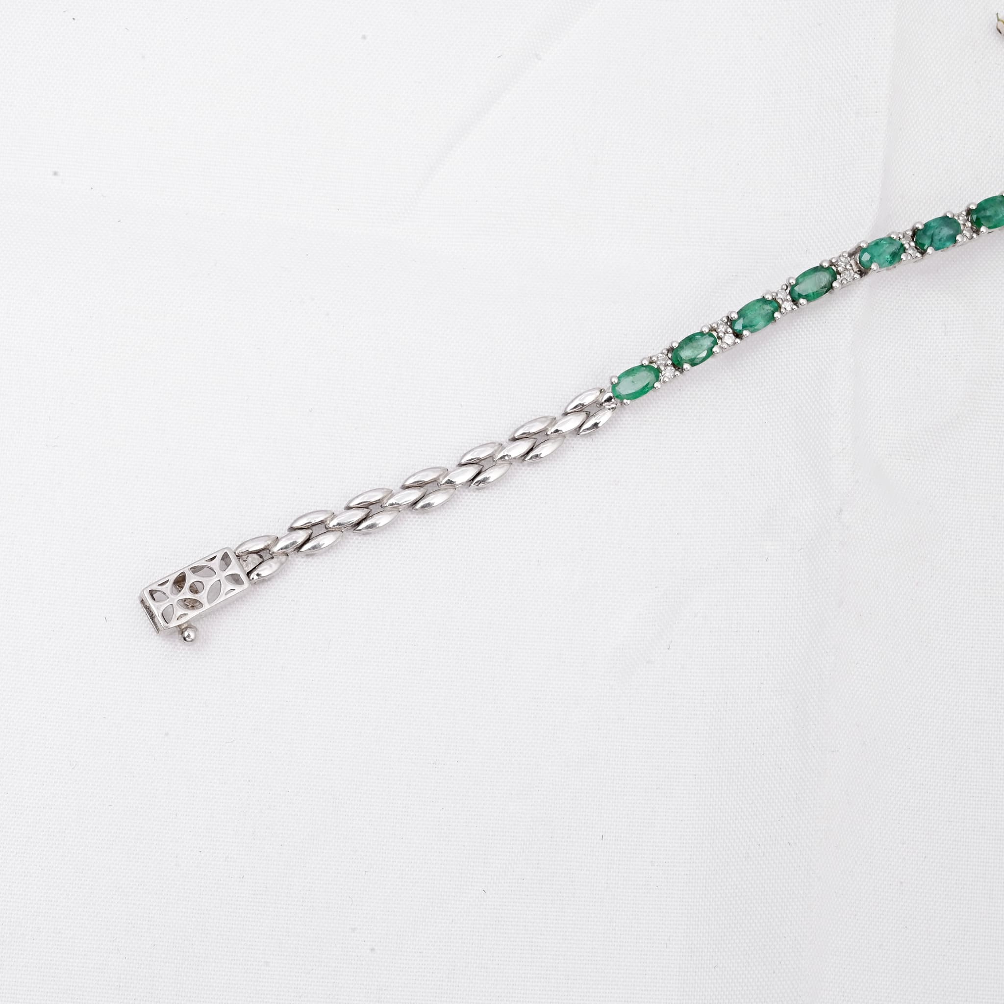 Classic Emerald Tennis Bracelet