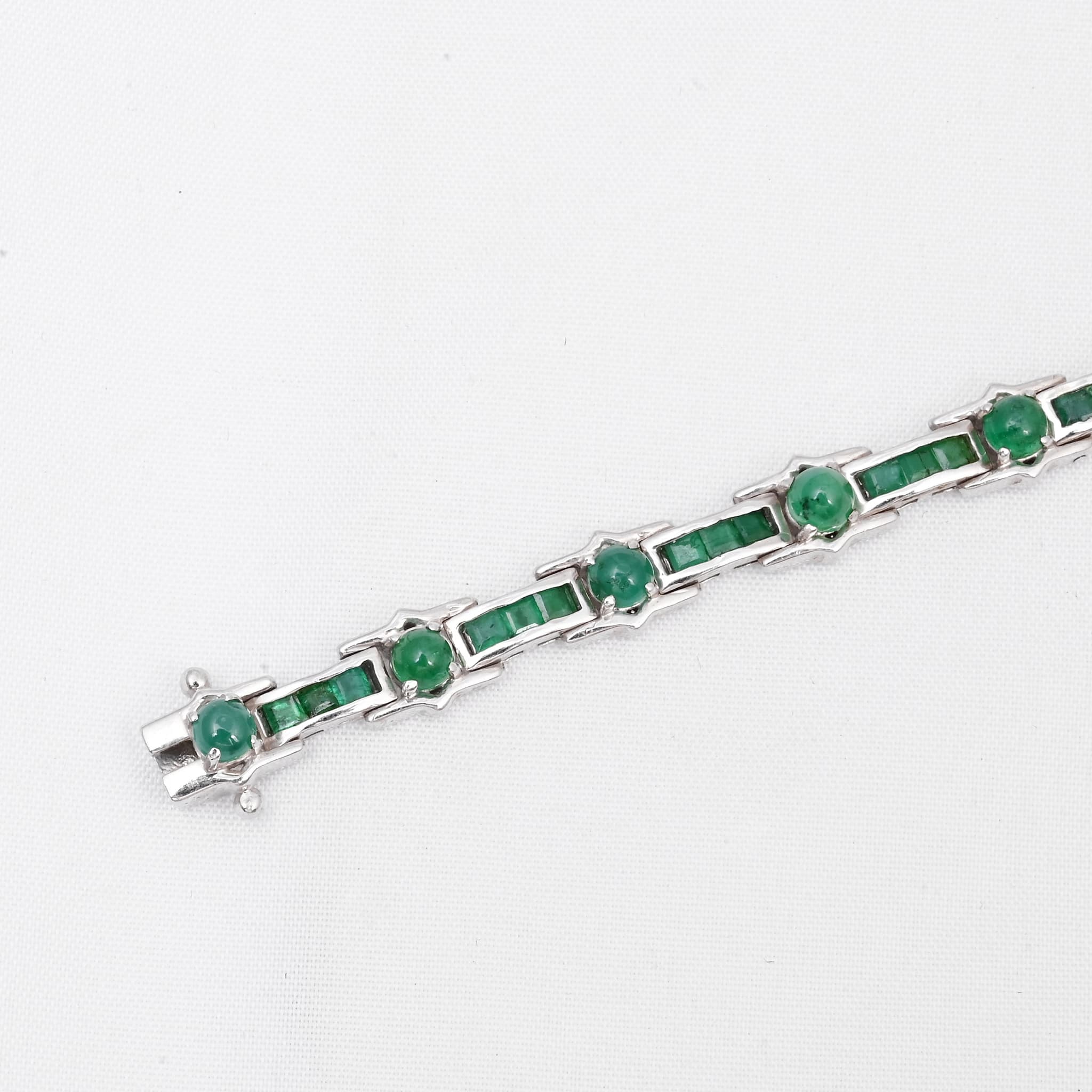 Emerald Royale Link Bracelet alternate view