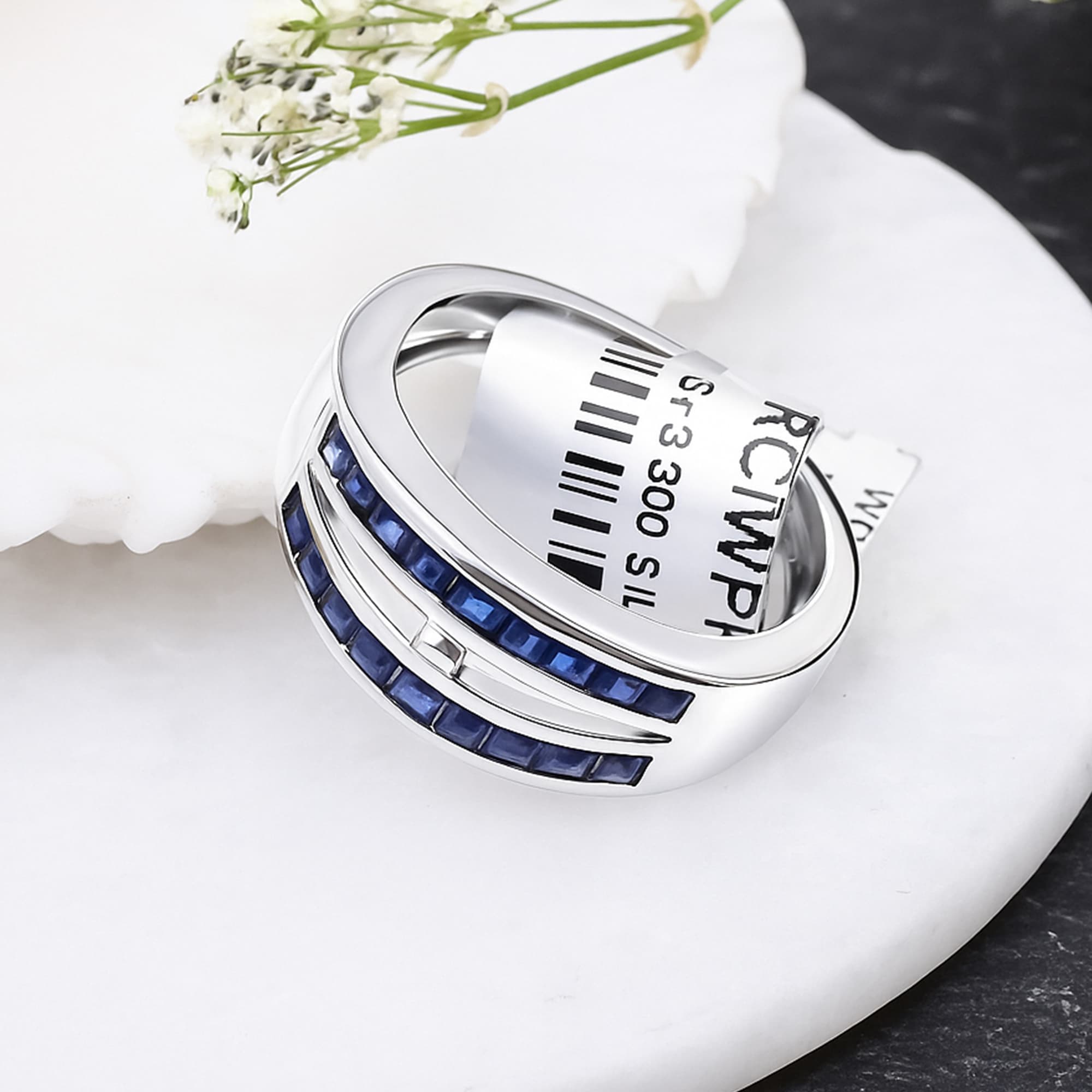 Royal Sapphire Link Ring alternate view