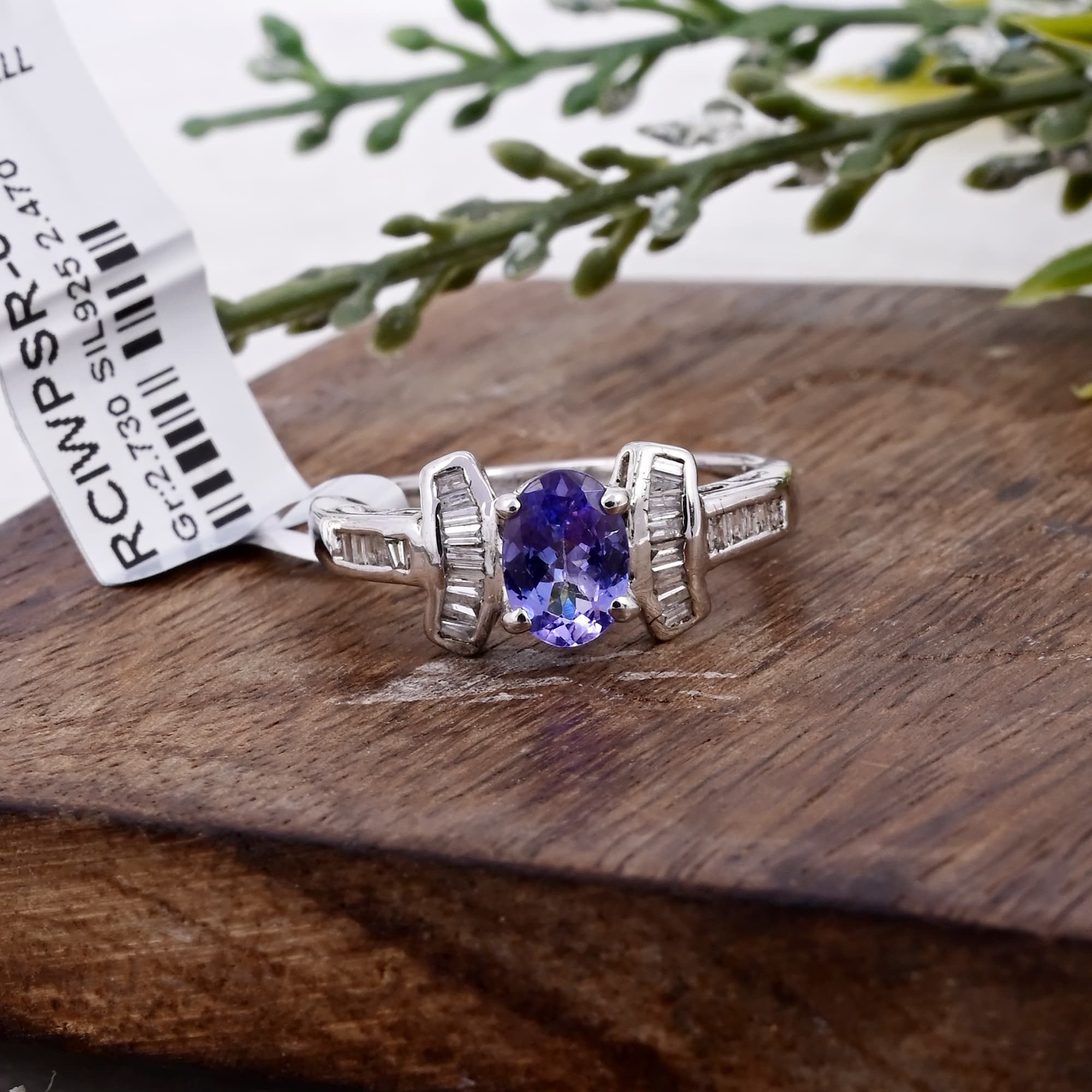 Aurora Tanzanite Baguette Ring