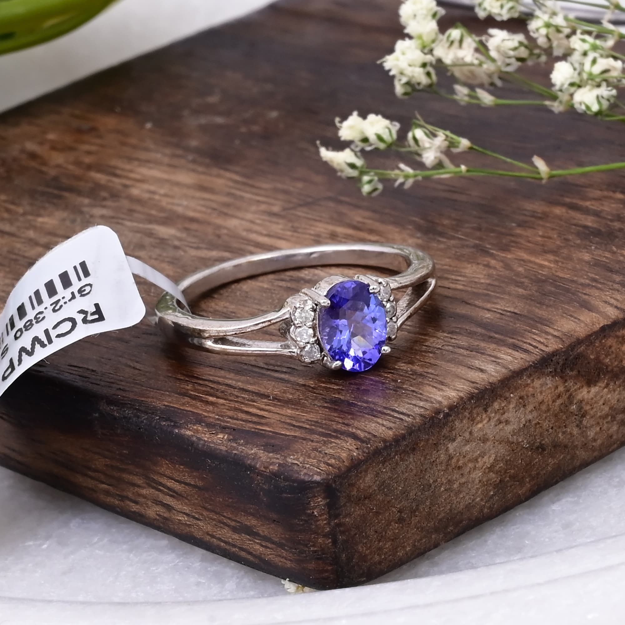 Tanzanite Grace Oval Ring