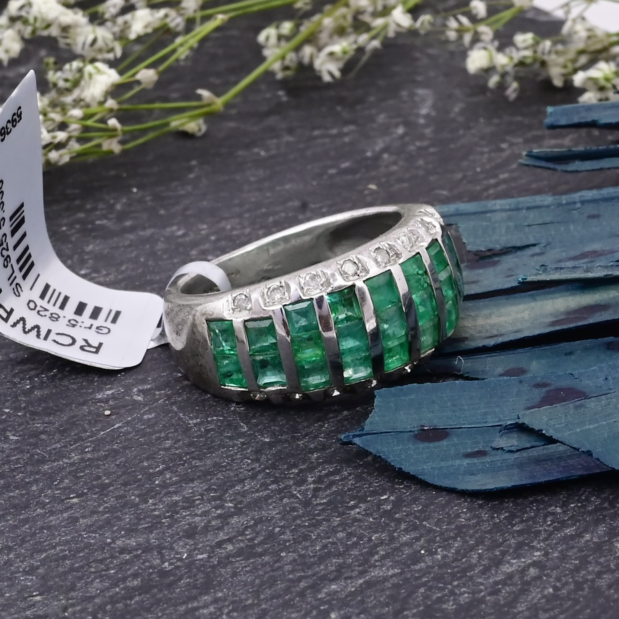 Emerald Horizon Band Ring
