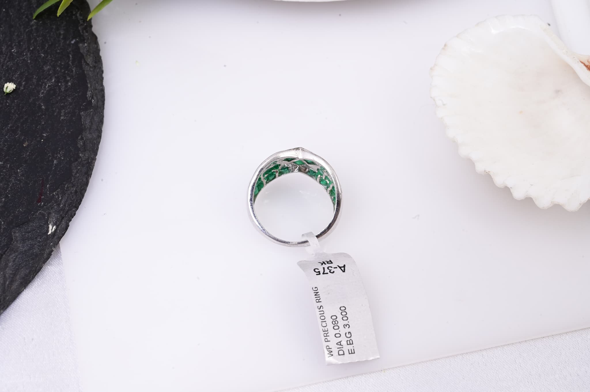 Emerald Ribbon Diamond Ring