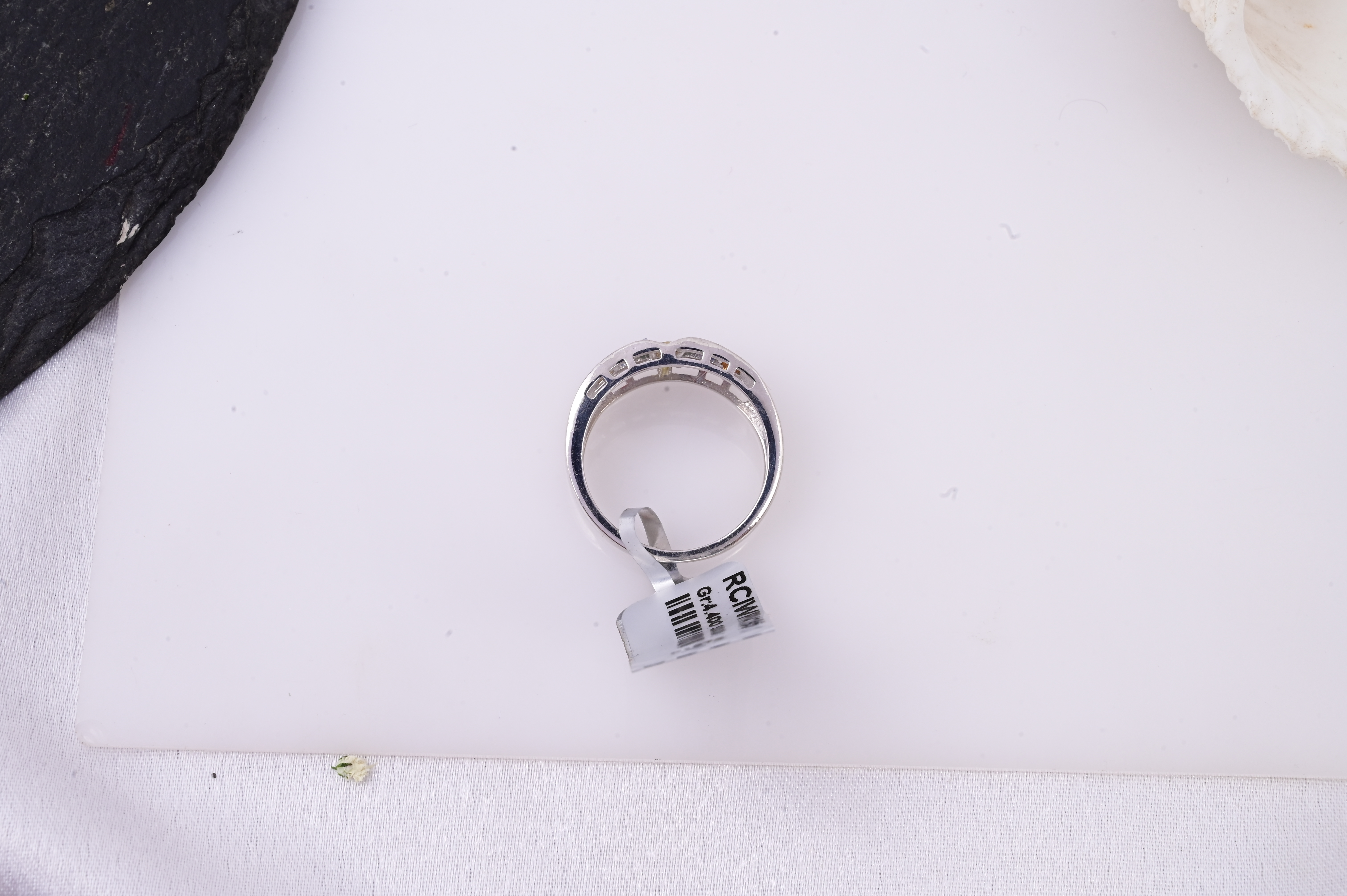 Spectrum Royale Multi Sapphire Ring