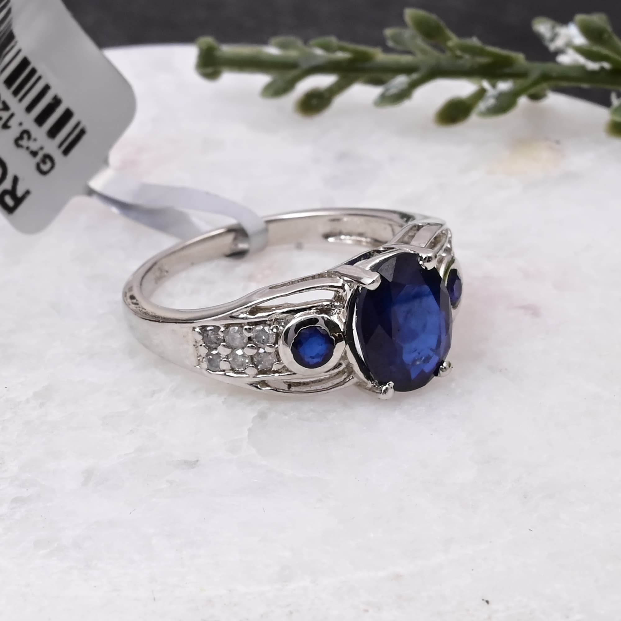 Regal Sapphire Heritage Ring alternate view