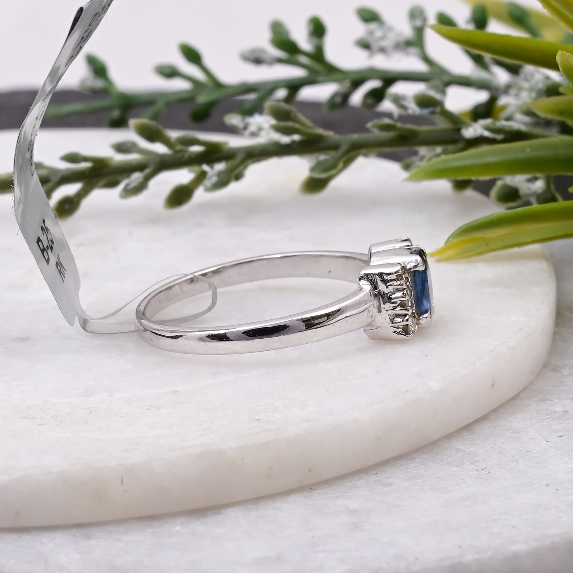 Classic Sapphire Diamond Ring