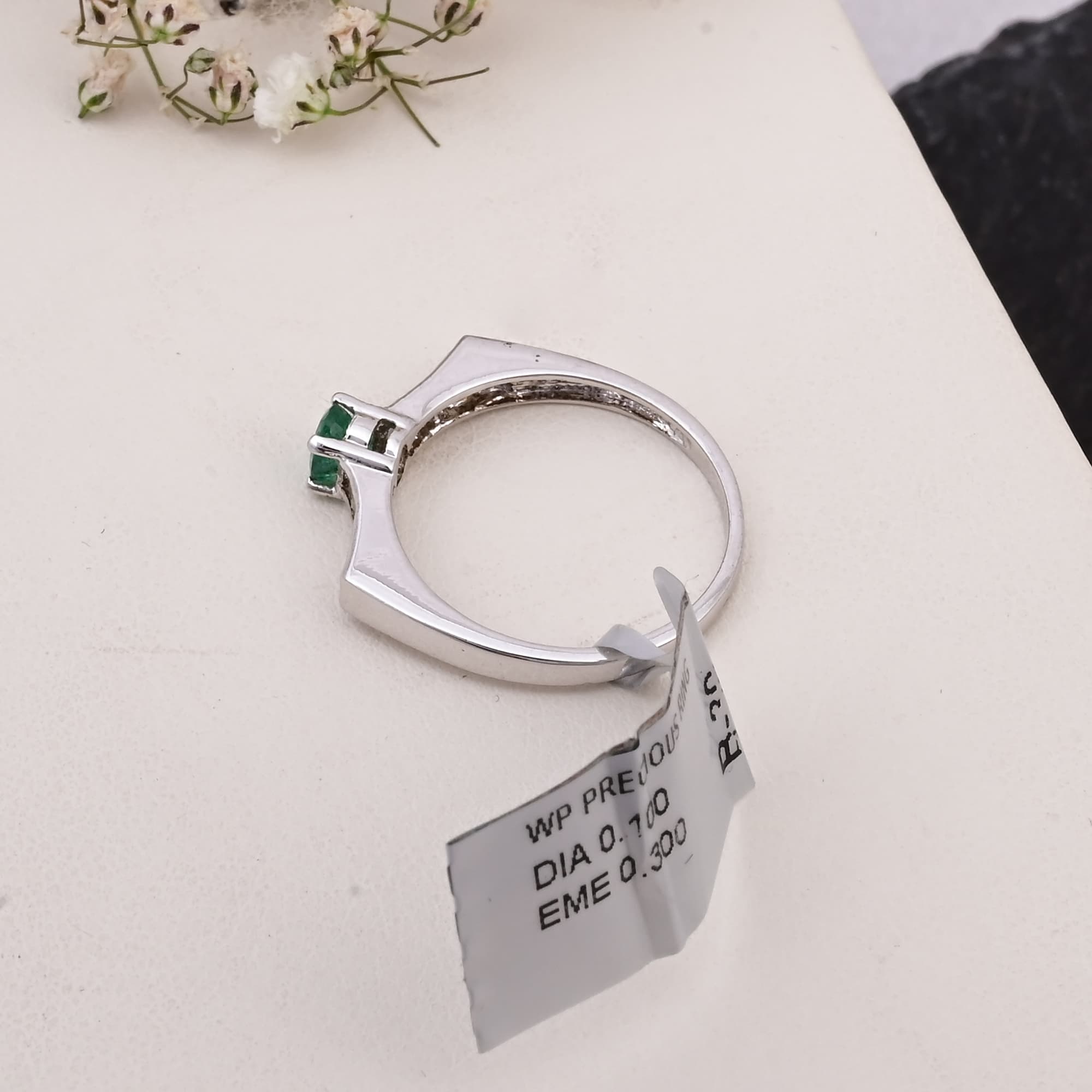 Emerald Elegance Ring