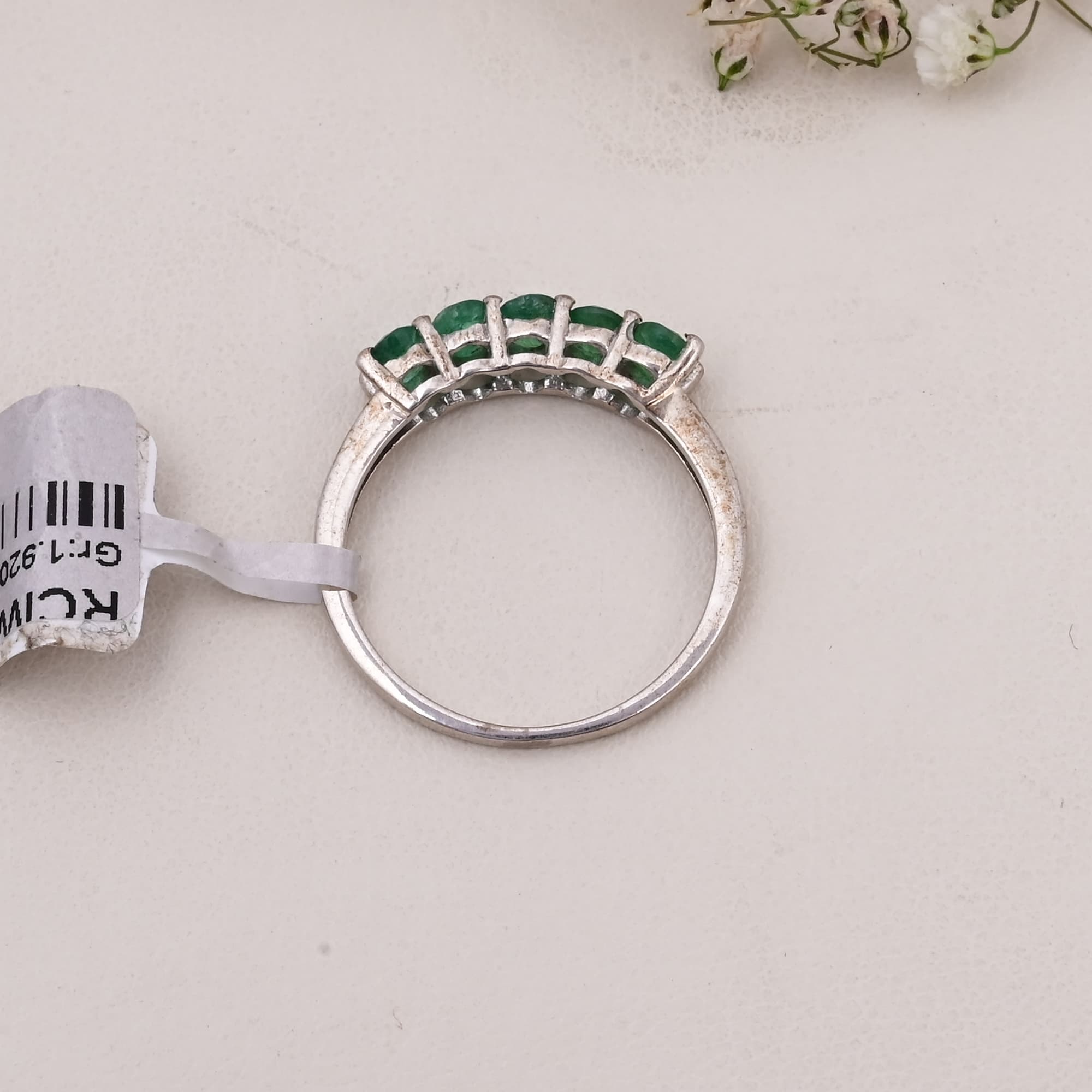 Emerald Harmony Band Ring