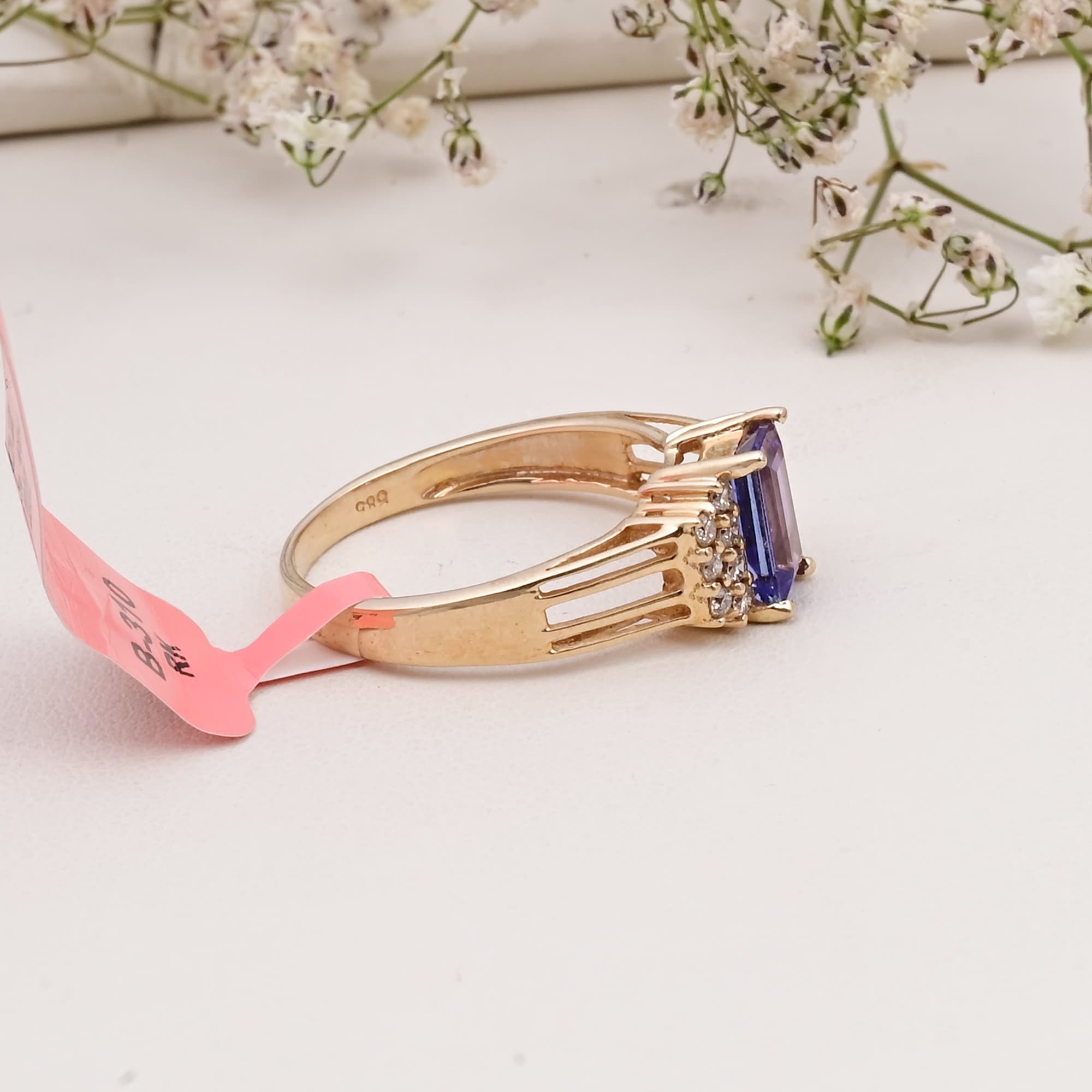Royal Emerald-Cut Sapphire Ring