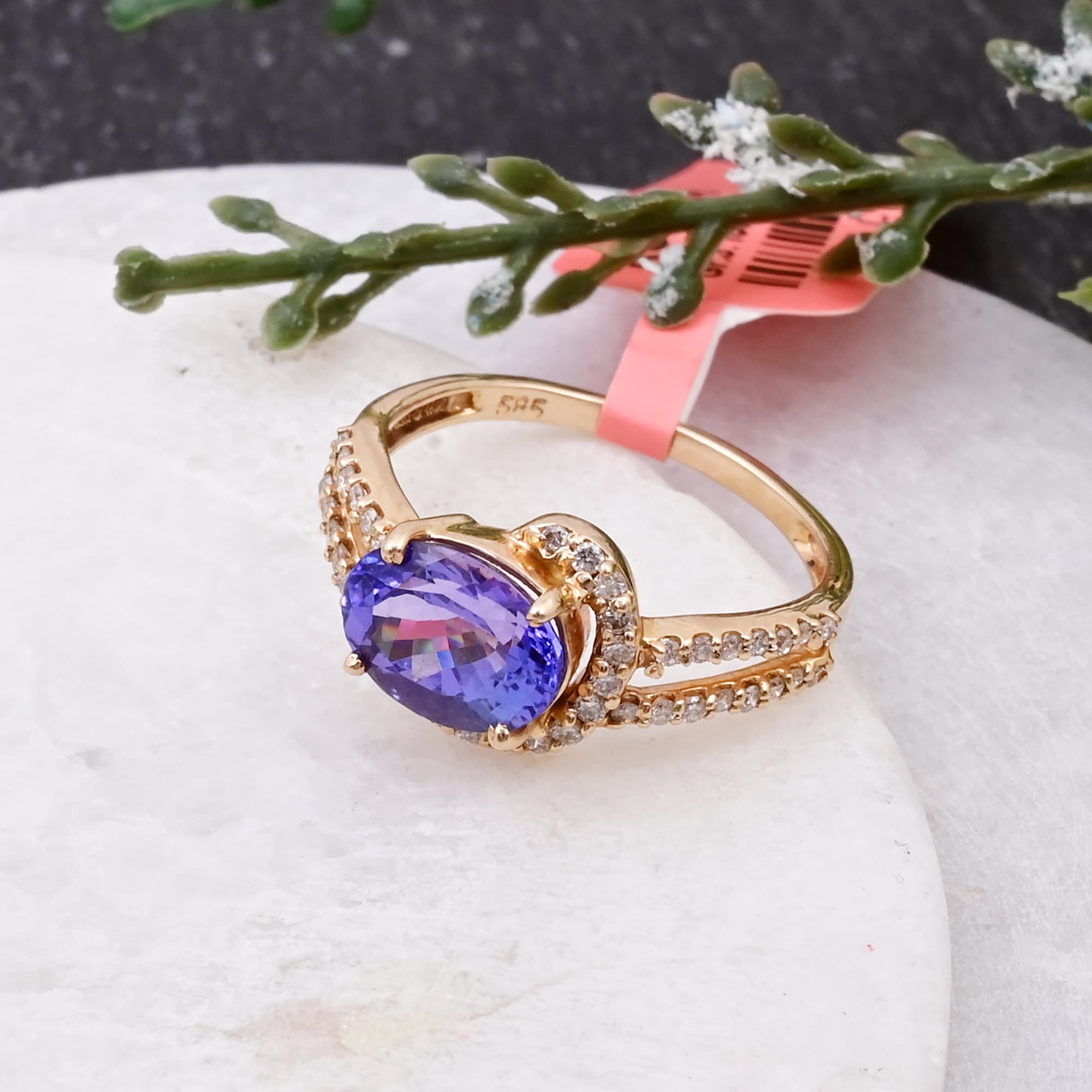 Celestial Tanzanite Split Shank Ring