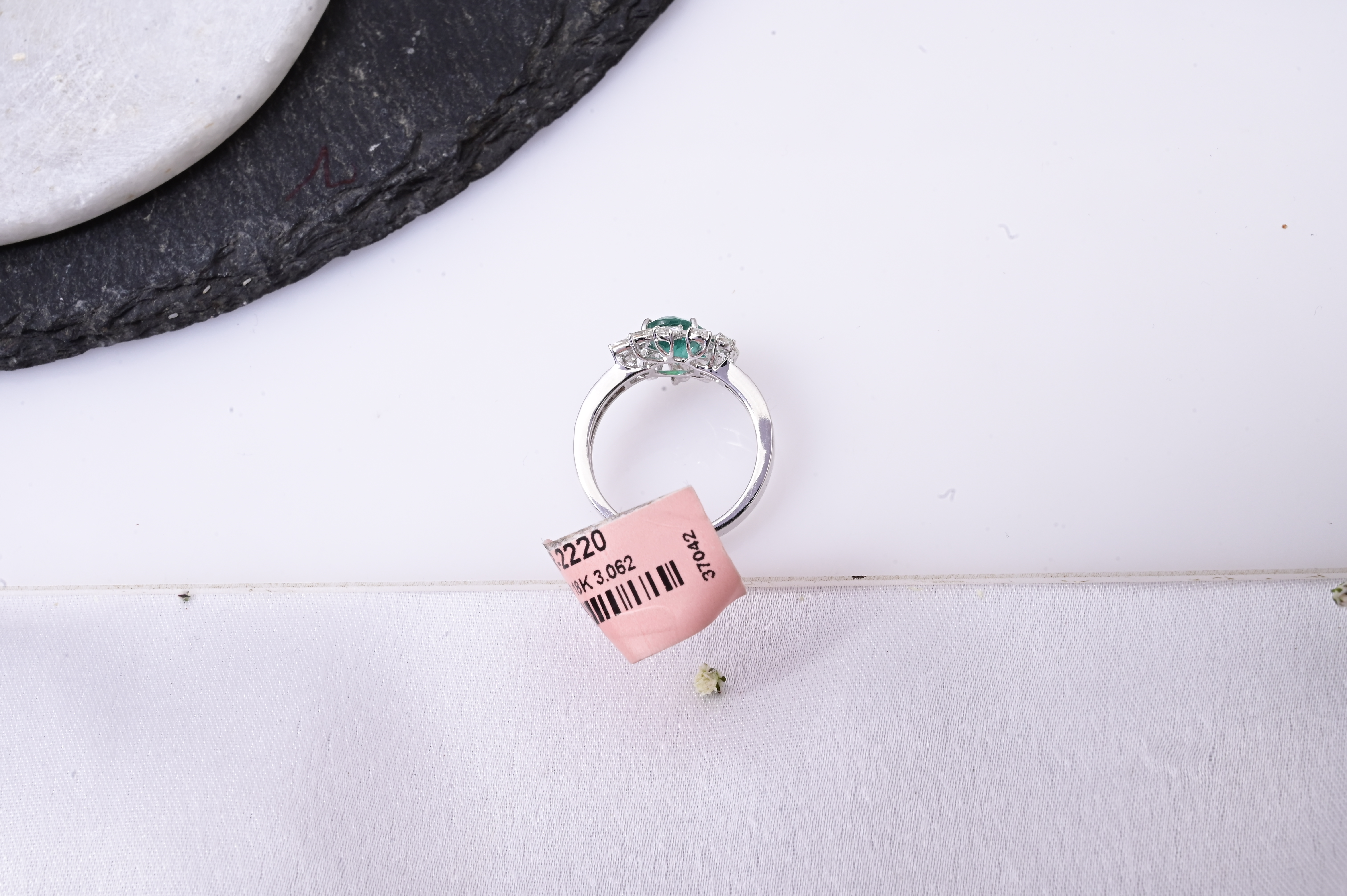 Imperial Emerald Bloom Ring