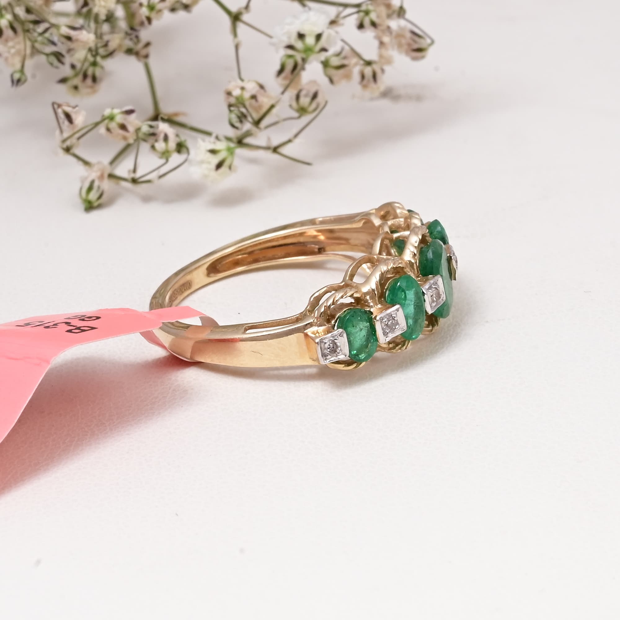 Emerald Heritage Band Ring alternate view