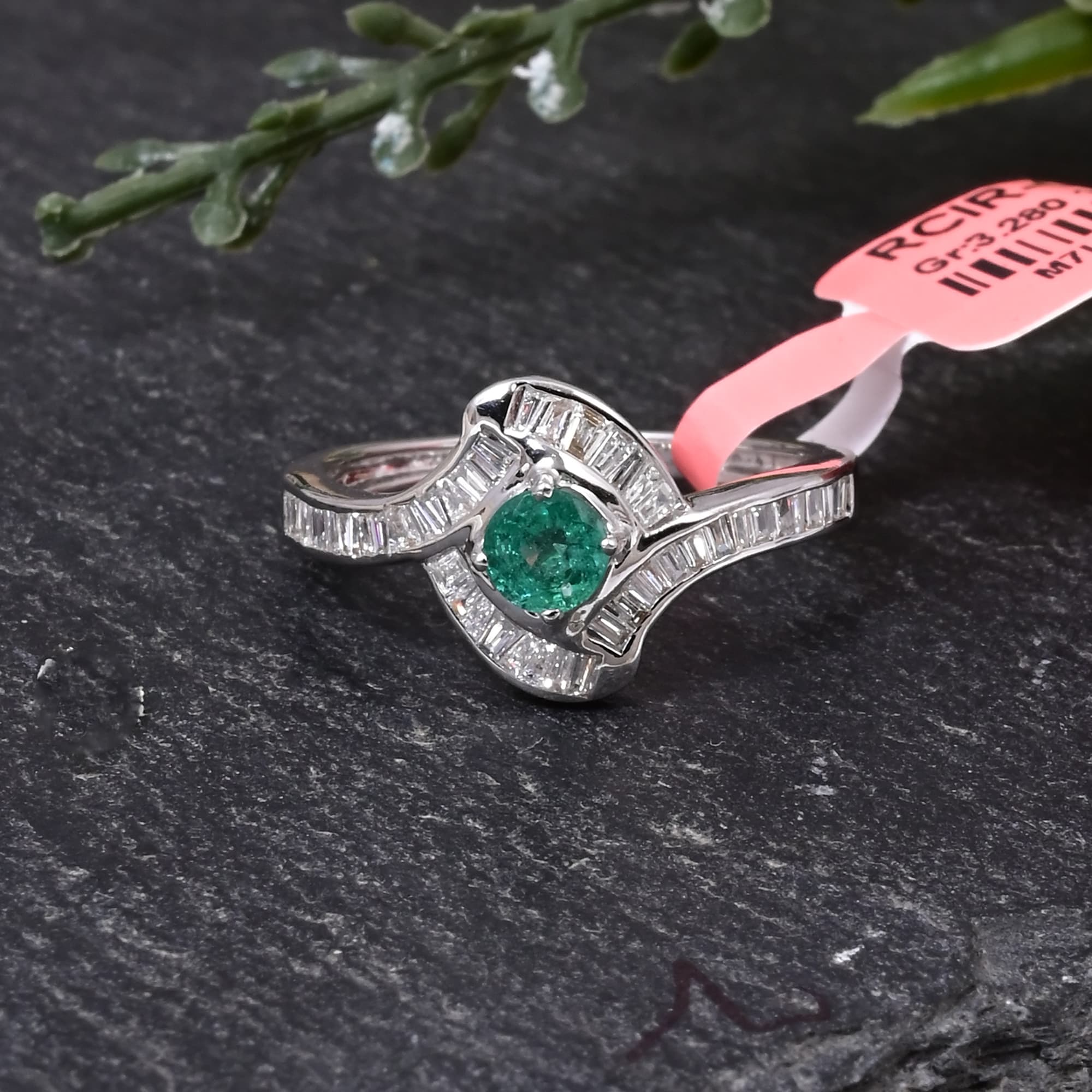 Emerald Infinity Wave Ring
