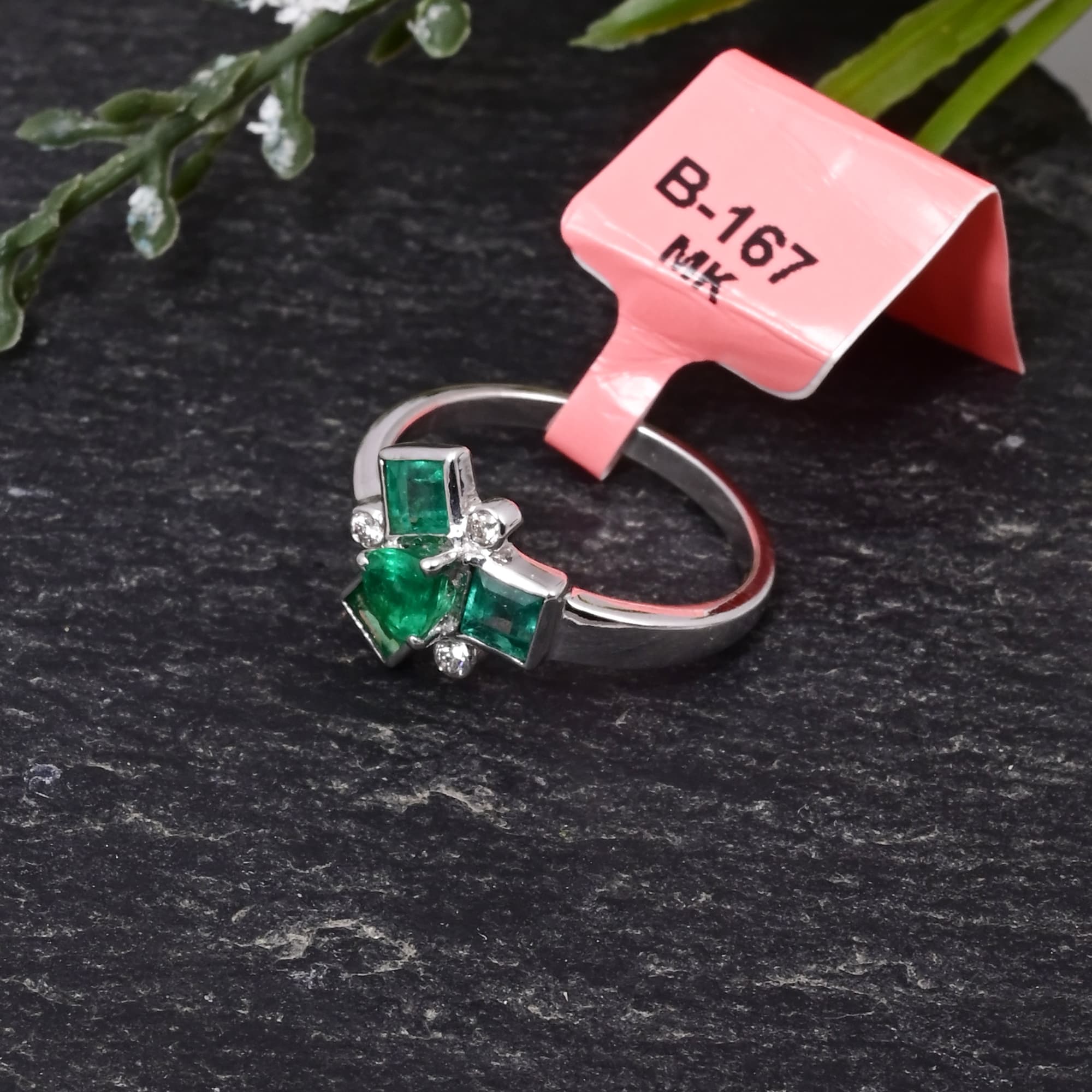 Emerald Starburst Ring