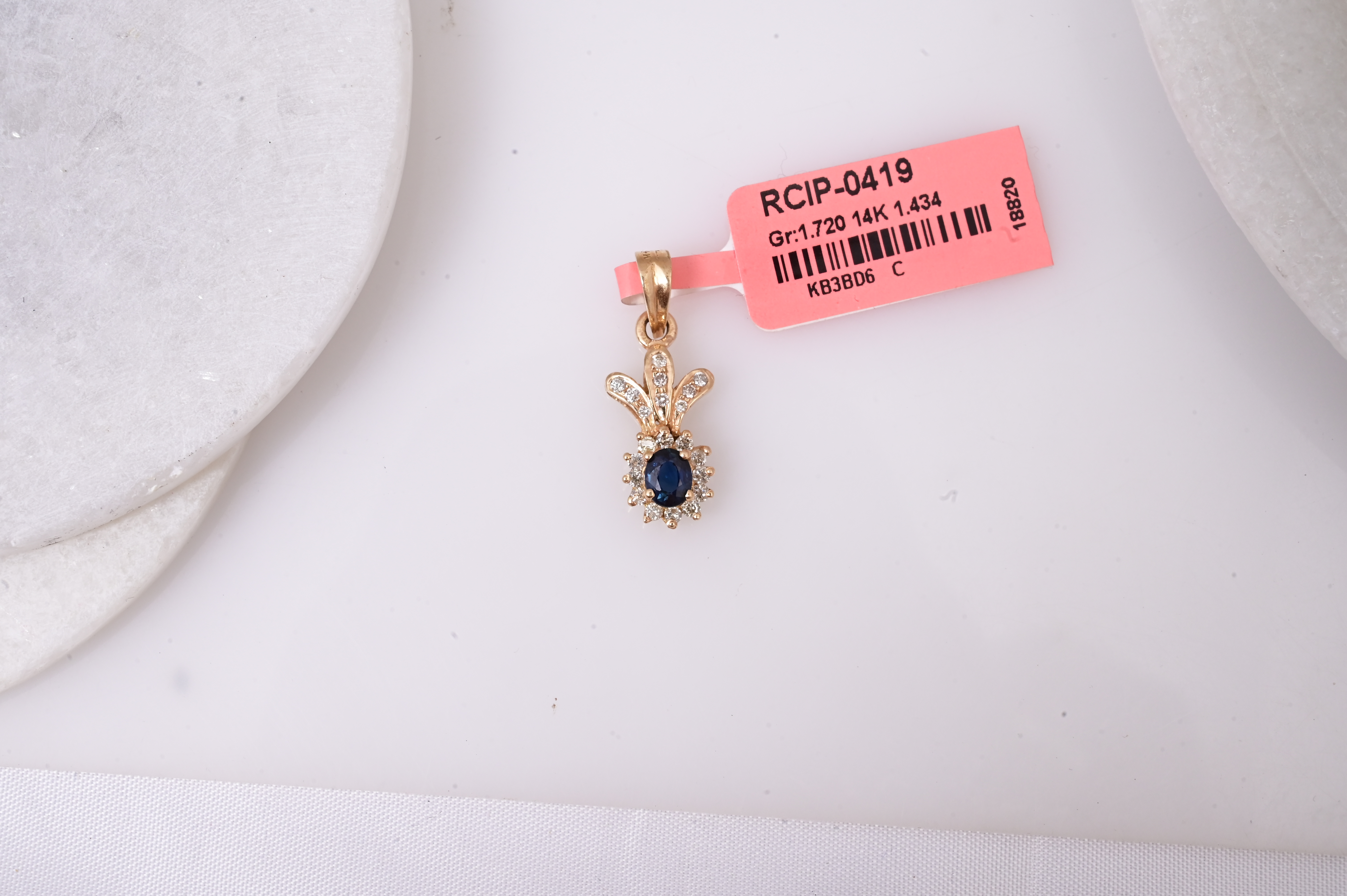 Celestial Sapphire Diamond Pendant